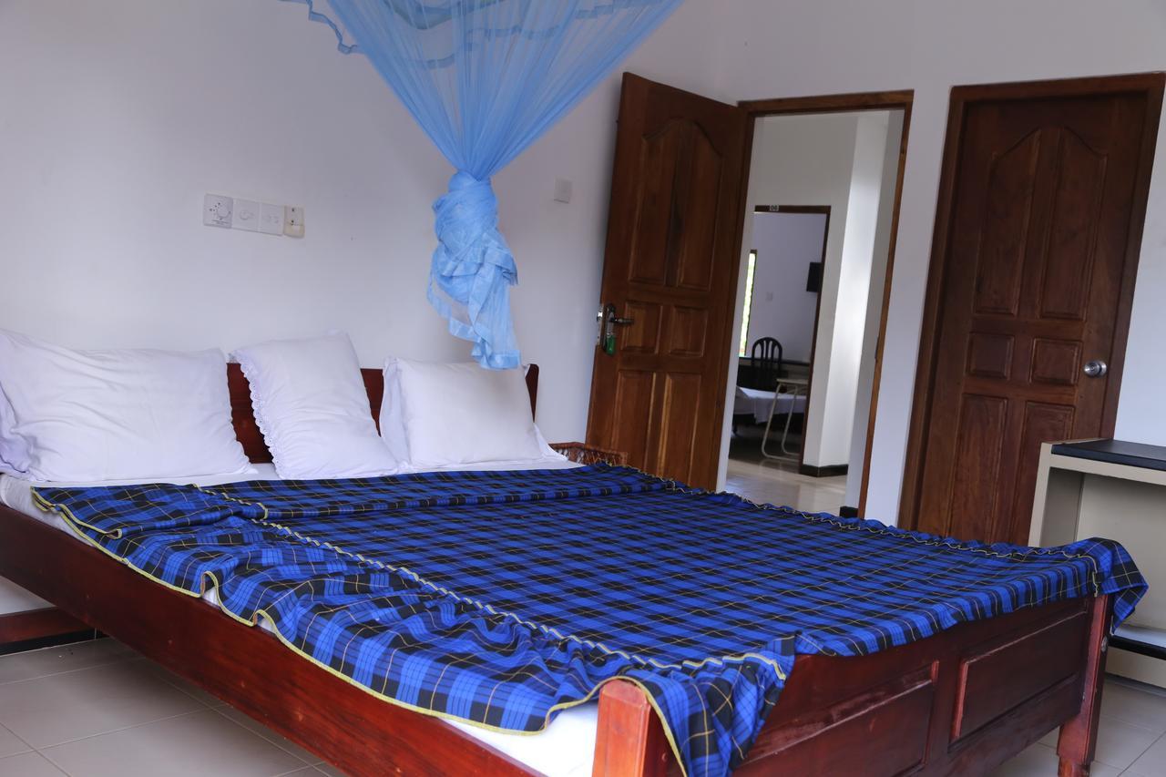טיסמהרמה Hotel Whitehouse מראה חיצוני תמונה