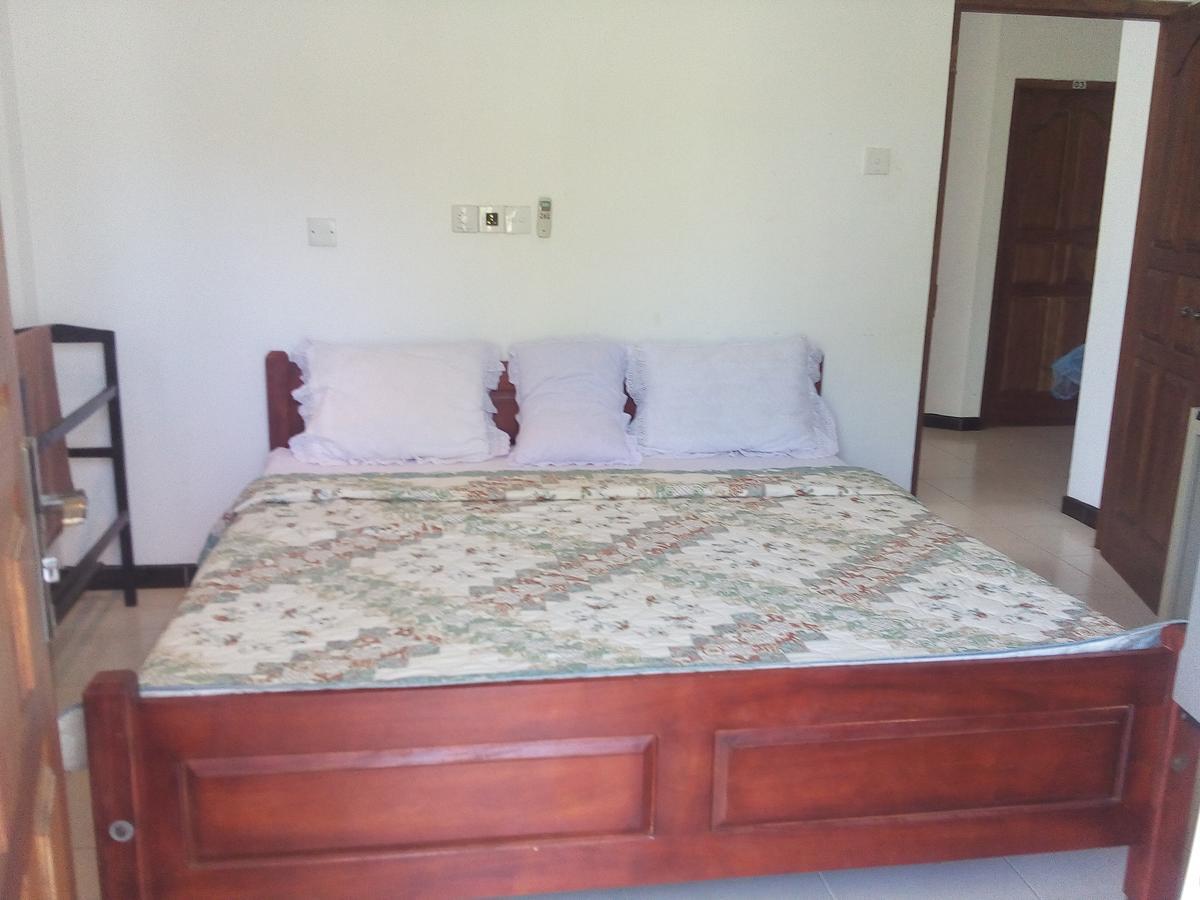 טיסמהרמה Hotel Whitehouse מראה חיצוני תמונה