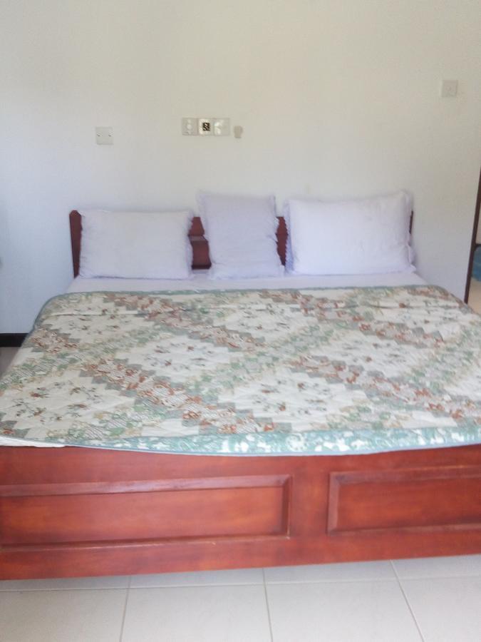 טיסמהרמה Hotel Whitehouse מראה חיצוני תמונה