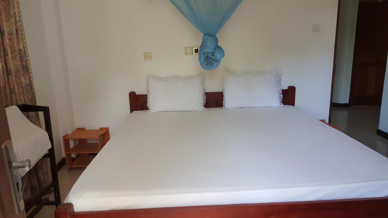 טיסמהרמה Hotel Whitehouse מראה חיצוני תמונה